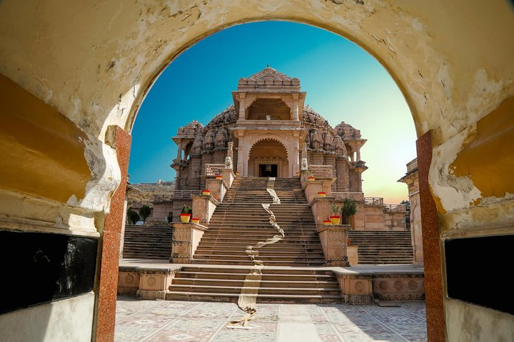 Nagpur to Ramtek Taxi Service by Vikki Tours & Travels